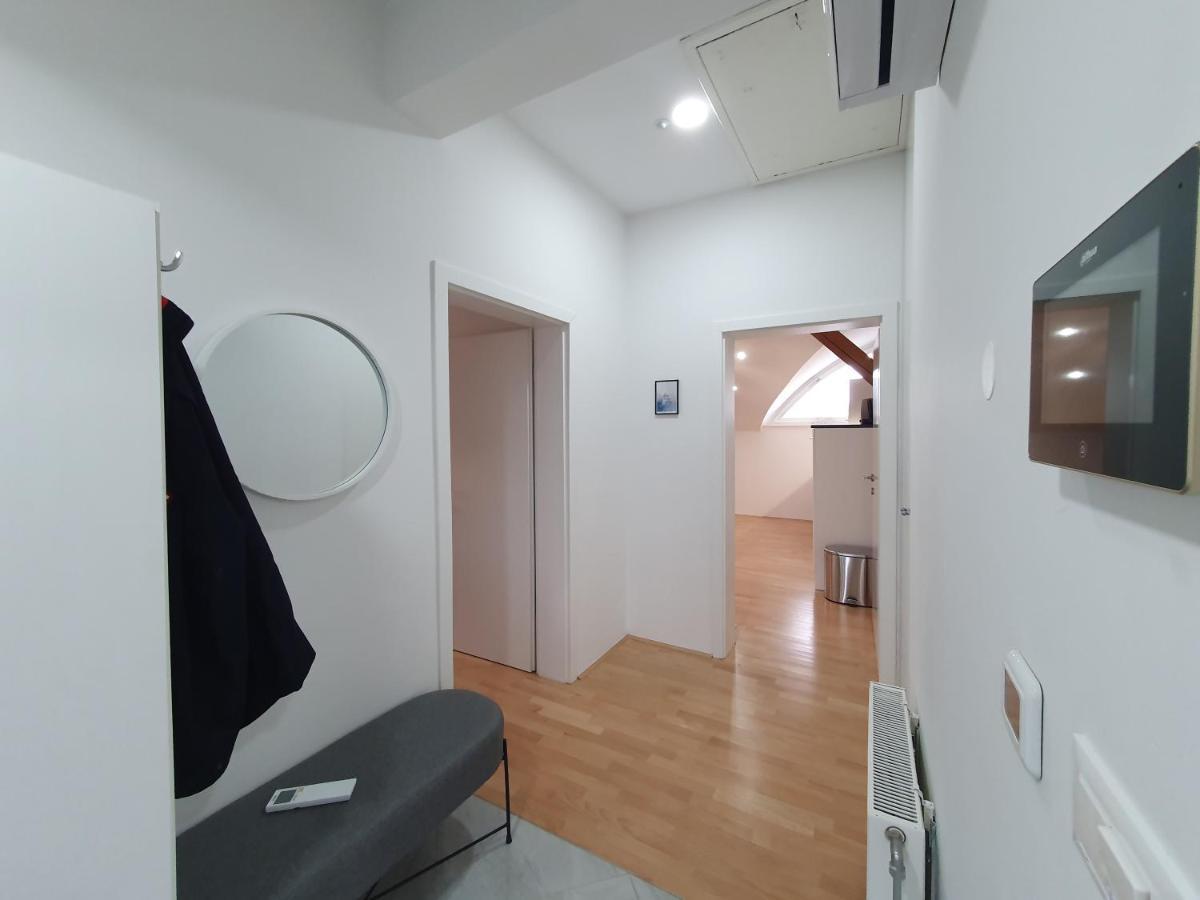 Charming Apartment Mila In Privat House With Free Parking Ljubljana Kültér fotó