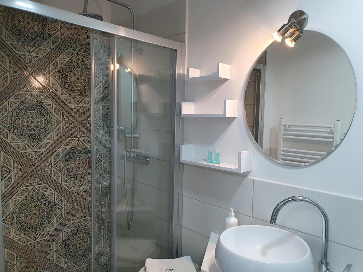 Charming Apartment Mila In Privat House With Free Parking Ljubljana Kültér fotó